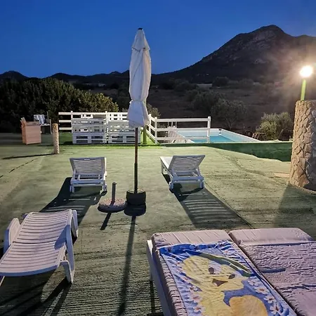 Feraxi Villa *